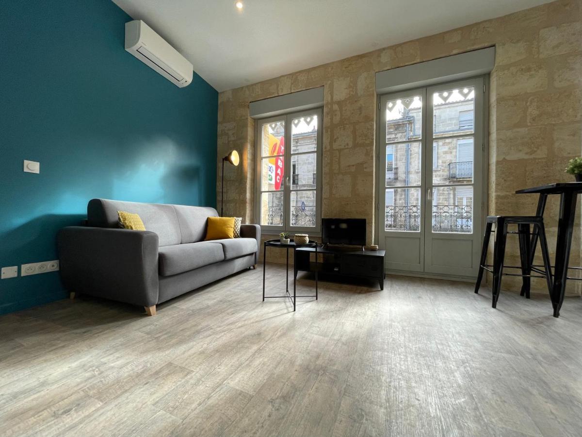Superbes studios de charme, lumineux et climatisés en plein centre Bordeaux Extérieur photo