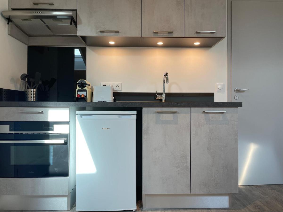 Superbes studios de charme, lumineux et climatisés en plein centre Bordeaux Extérieur photo